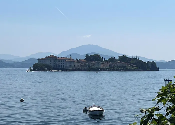 - Isola Bella